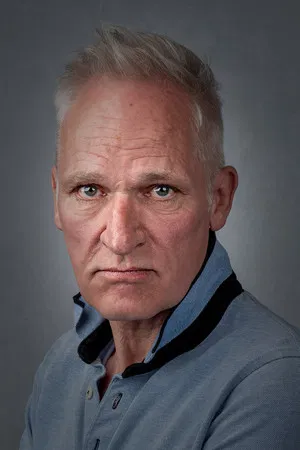 Bastian Howard photo