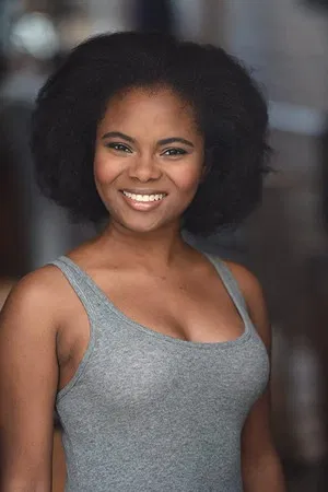 Ashley Greaves photo