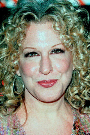 Bette Midler photo