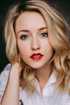 Emily Tennant photo