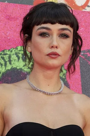 Sydney Chandler photo