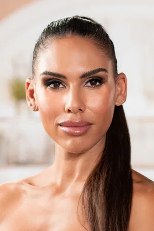 Natassia Van Kerkvoorde photo