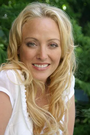 Virginia Madsen photo
