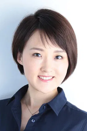 Ayako Takeuchi photo
