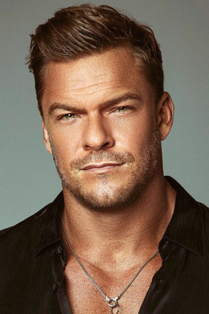 Alan Ritchson photo