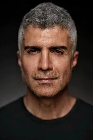 Özcan Deniz photo