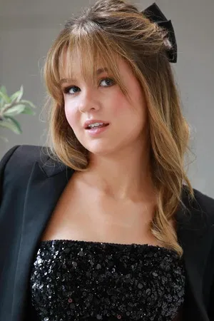 Olivia O'Neill photo