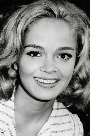 Letícia Román photo