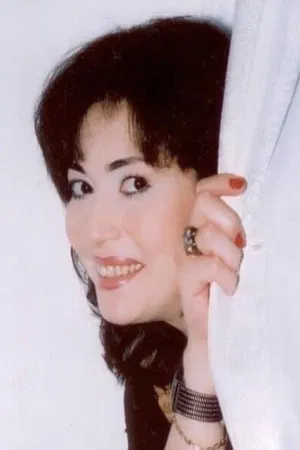 عزة جمال photo