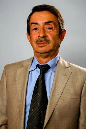 Turan Özdemir photo