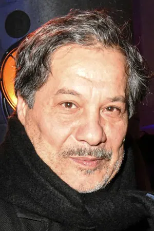 Mostefa Djadjam photo