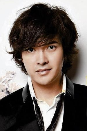 Ronnadet Wongsaroj photo