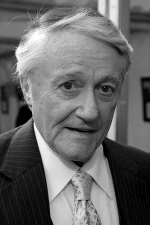 Robert Vaughn photo