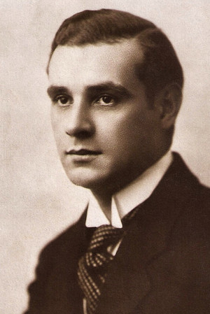 Victor Varconi photo