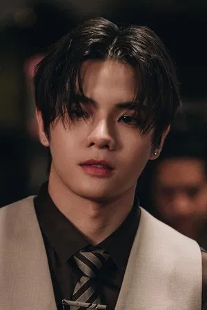 Piyawat Phongkanittanon photo