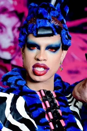 Yvie Oddly photo