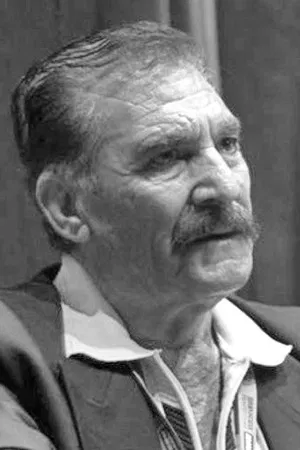 Hikmet Taşdemir photo