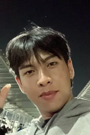 Tanakrit Satonmuang photo