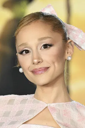 Ariana Grande photo