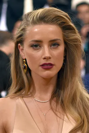 Amber Heard photo