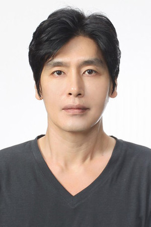 Choi Sung-kook photo