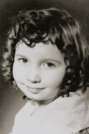 Cora Sue Collins photo