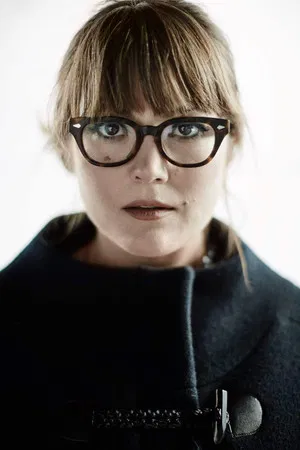 Sara Watkins photo