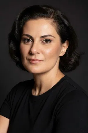 Aslı Altaylar photo