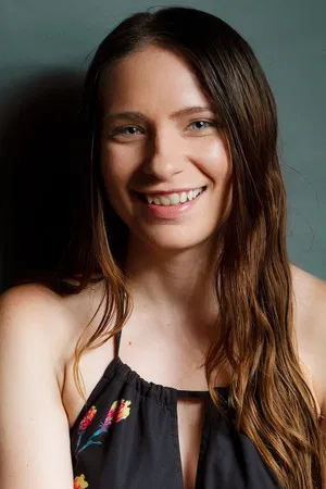 Taylor Robinson photo