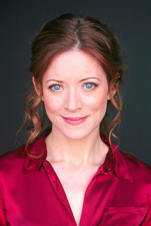 Elizabeth Bogush photo