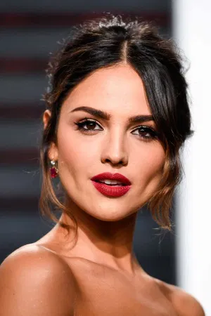 Eiza González photo