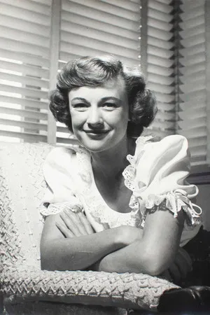 Phyllis Thaxter photo