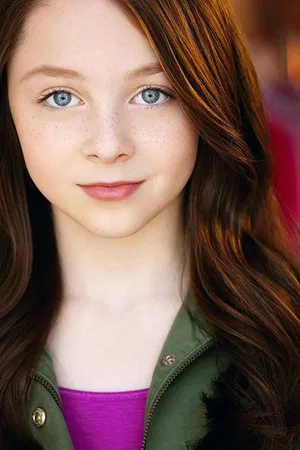 Kitana Turnbull photo