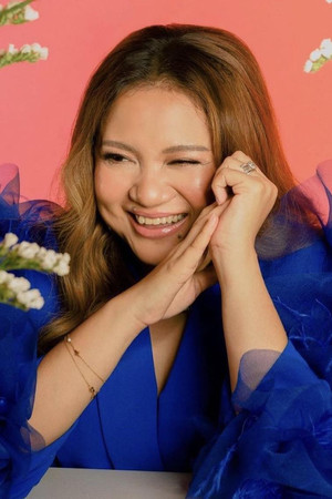 Antoinette Jadaone photo