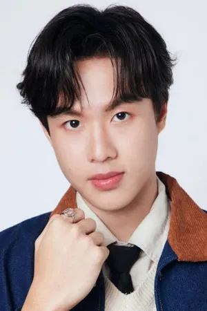 Tupthong Suwanrakanont photo