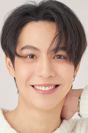 Kanaphan Puitrakul photo