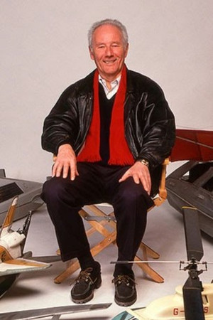 Derek Meddings photo