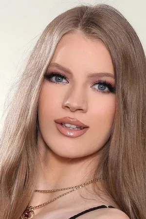 Erin Everheart photo