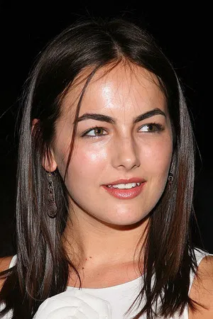 Camilla Belle photo