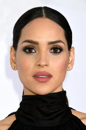 Adria Arjona photo