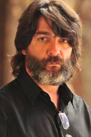 César Troncoso photo