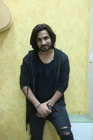 Krrip Kapur Suri photo