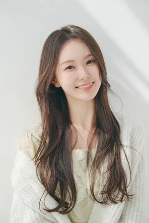 Han Yoo-eun photo