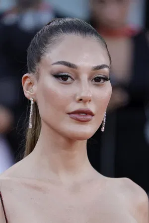 Dilan Çiçek Deniz photo