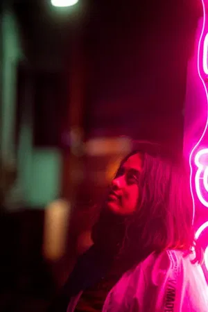 Sanya Kulshreshtha photo