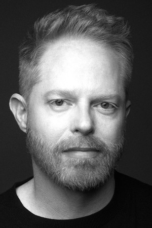 Jesse Tyler Ferguson photo