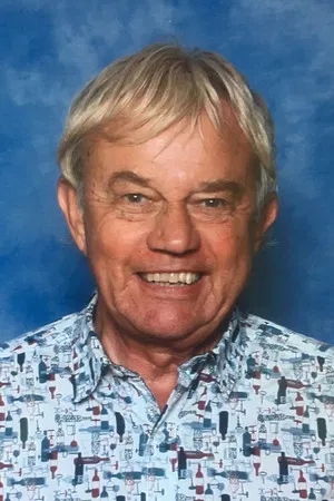 Frazer Hines photo