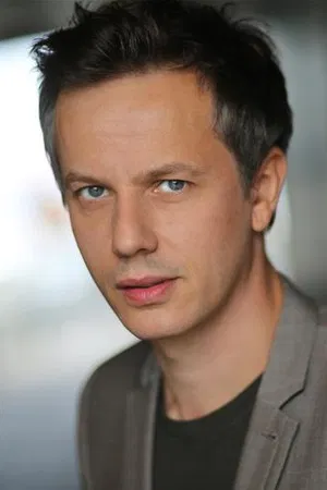 Luke de Woolfson photo