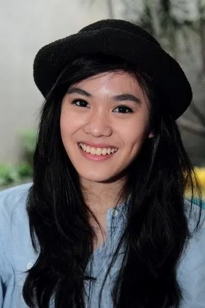 Sheryl Sheinafia photo