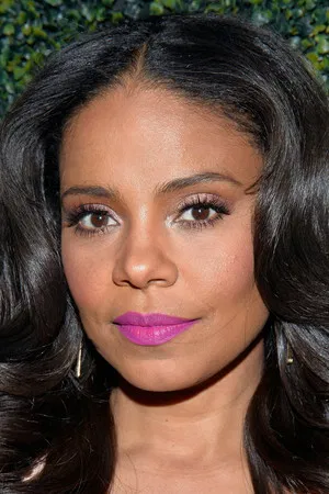 Sanaa Lathan photo